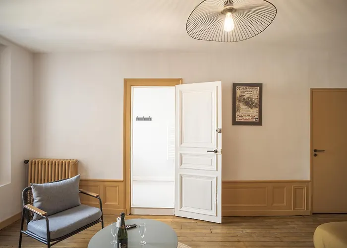 Suzanne 3 - Privee - Confort - Hypercentre * Труа