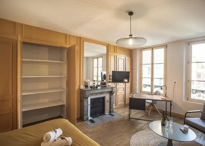 Suzanne 3 - Privee - Confort - Hypercentre * Труа