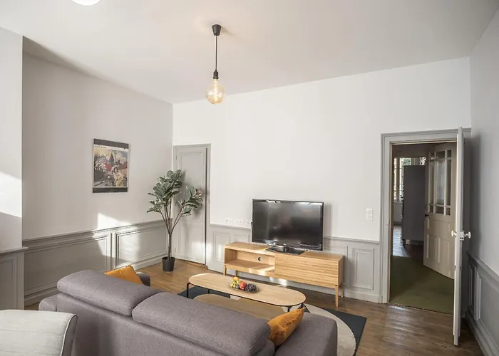 Suzanne 3 - Privee - Confort - Hypercentre Апартаменты